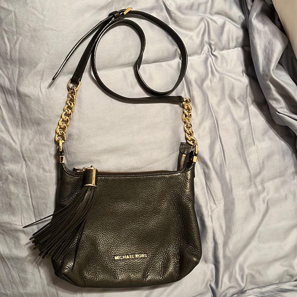 Micheal Kors crossbody